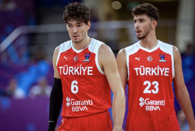 欧锦赛淘汰赛拉开帷幕 法德西斯谁能强势晋级？